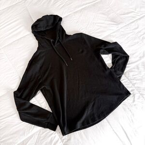 AMERICAN EAGLE Waffle Knit Curved-Hem Hoodie (Medium | Black)